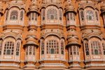 Miniatura per l'articolo intitolato:Le cose quali devono apparire: Gozzano a Jaipur, la “città della favola”